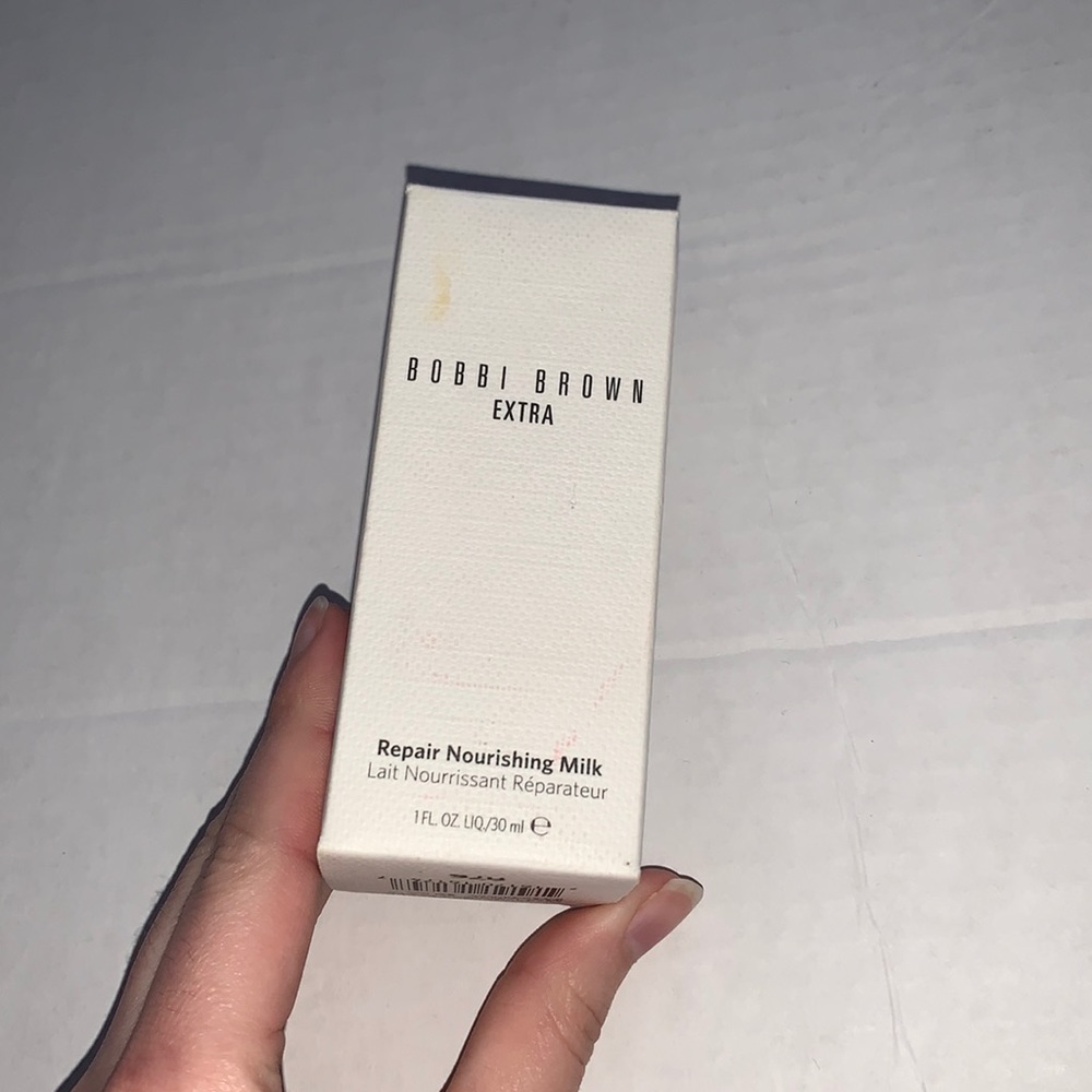 Bobbi Brown | Nourishing Milk - Picture 3 of 11